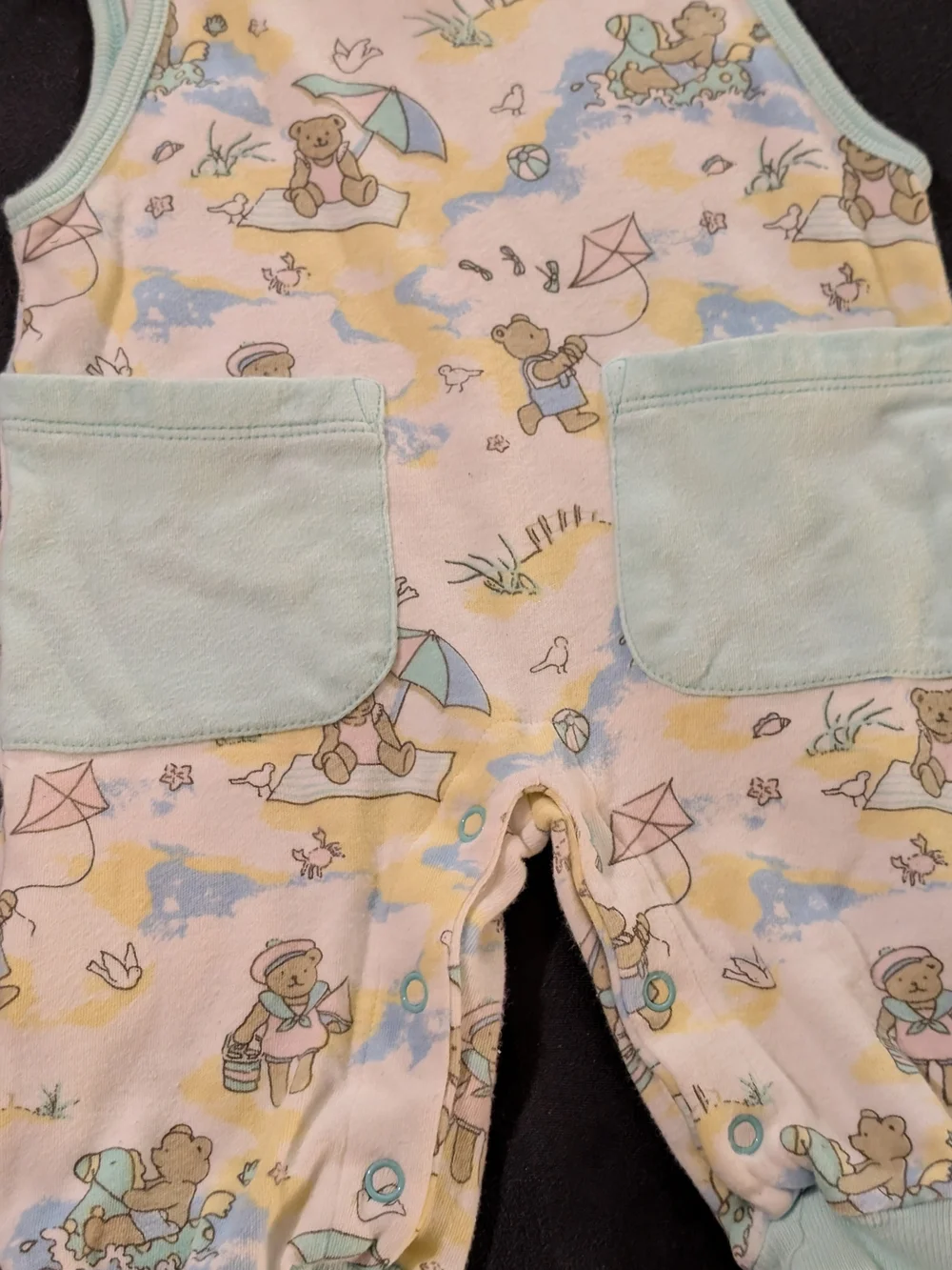 Retro 80's baby jumper teddy bear beach motif 0-3 months